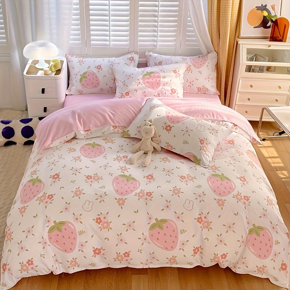 3pcs, 120g Healing Cute Pink Bubble Girl Heart Cream Strawberry Quilt Cover Set (1 Quilt Cover + 2 Pillowcases), No Quilt Core and Pillow Core, Suitable for Bedroom Dormitory, Soft and Comfortable