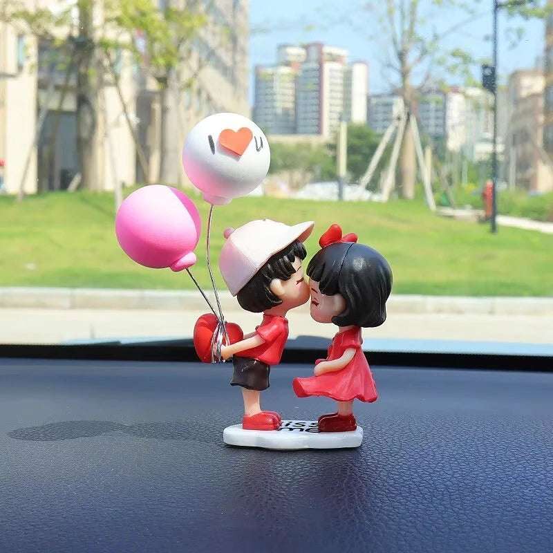 Cute Couple Car Ornaments – Kissing Balloon Dashboard Decor