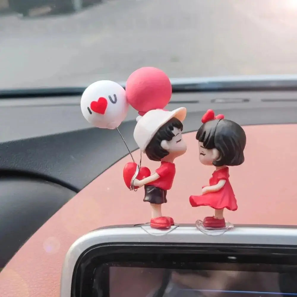 Cute Couple Car Ornaments – Kissing Balloon Dashboard Decor