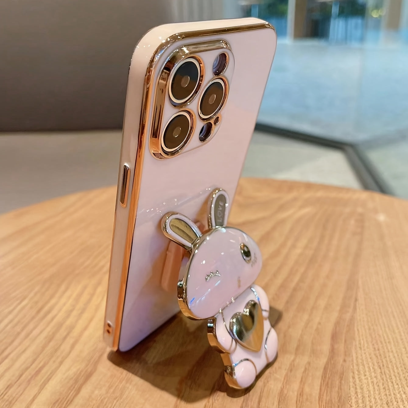 A Cute And Minimalist Electroplated Rabbit Stand Case Designed for Iphone 11, Iphone 13, Iphone 14, Iphone 13 Pro Max, Iphone 14 Pro Max, Iphone 15, Iphone 15 Pro, Iphone 5 Pro Max, Iph
