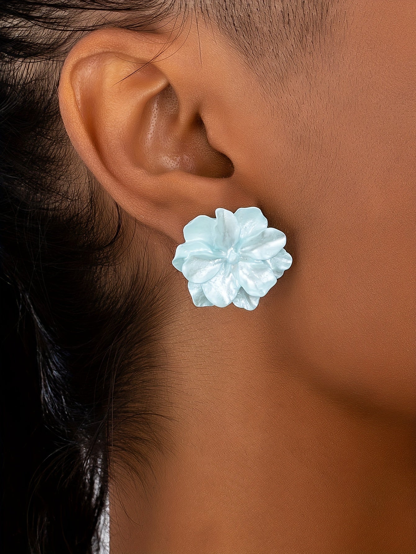 Elegant Floral Bloom Stud Earrings - Hypoallergenic Acrylic, Iron-Free Ear Needles, Perfect for Daily Wear, Parties, Weddings, Banquets, Business Events, and Leisure Activities - One Pair