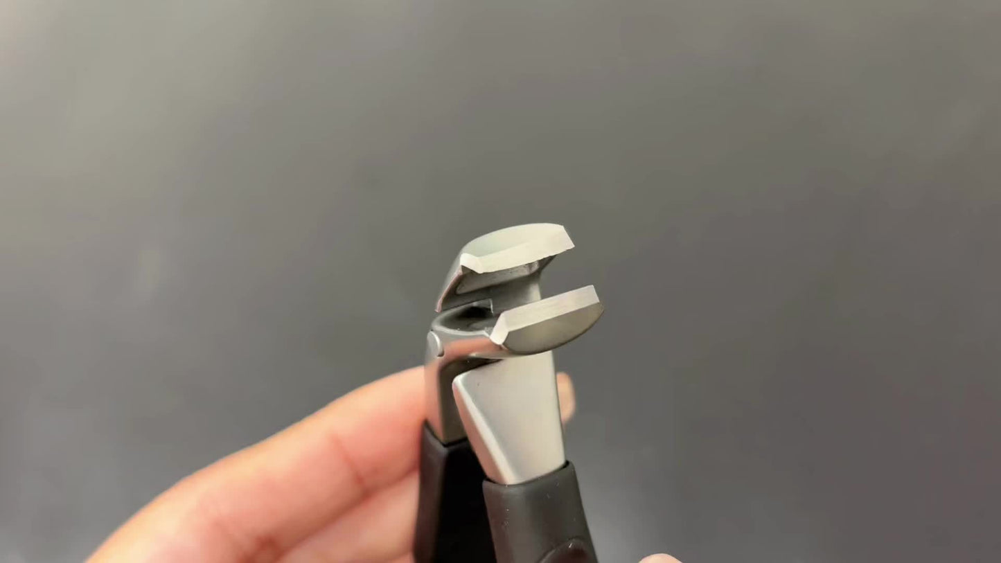 5pcs Stainless Steel Nail Care Kit for Ingrown & Thick Toenails - Heavy-Duty Clippers Set with Nail File, Cuticle Nippers, and Grooming Tools.