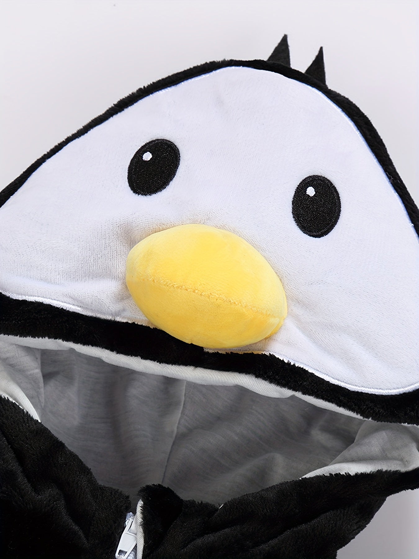 [Cute Penguin Onesie] DEBAIJIA Cute Cartoon Penguin Onesie - Unisex Baby Hooded Bodysuit.