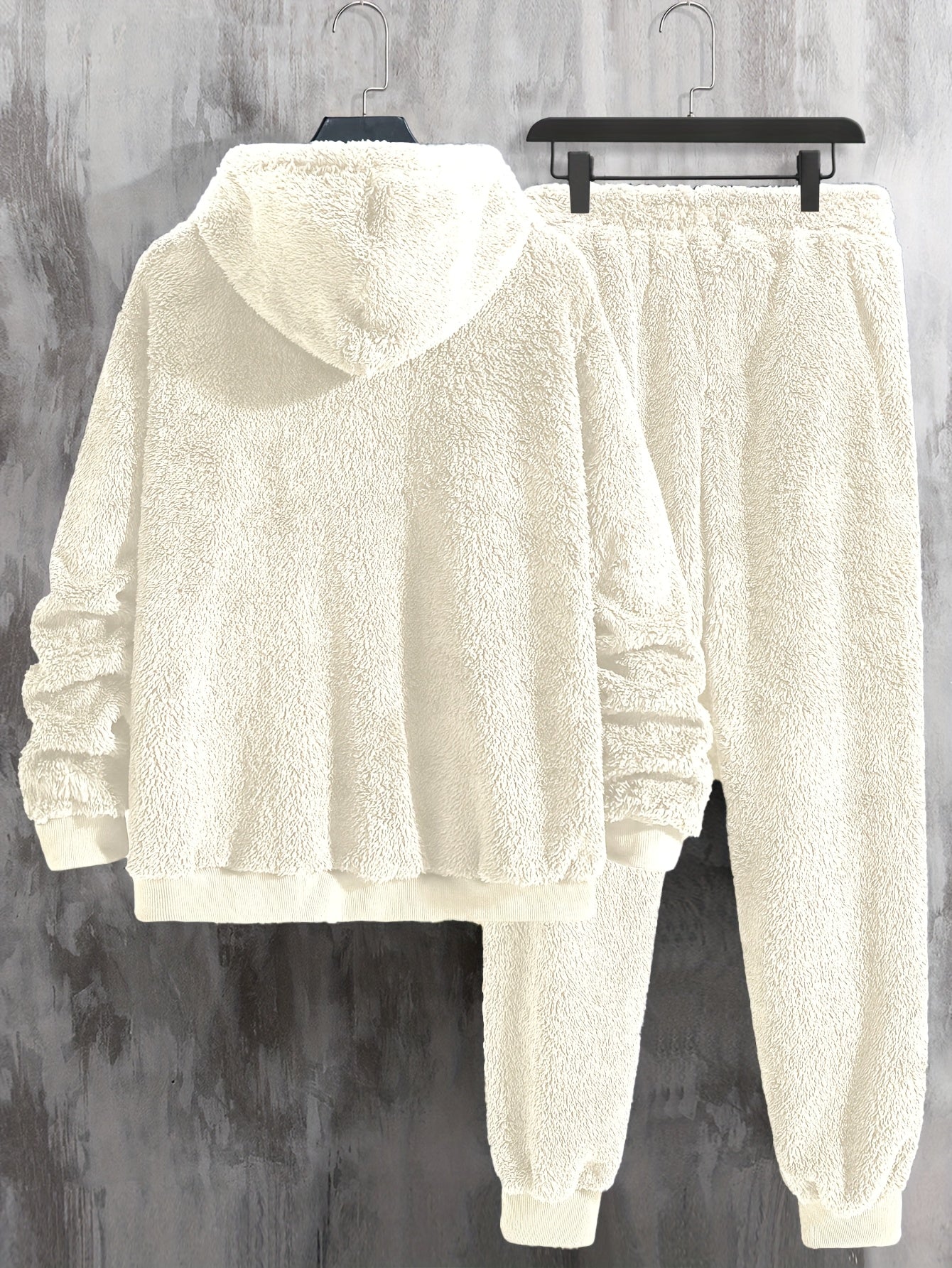 Black Men's 2pcs Winter Warmth Oversized Hooded Sweatsuit & Drawstring Joggers Set.