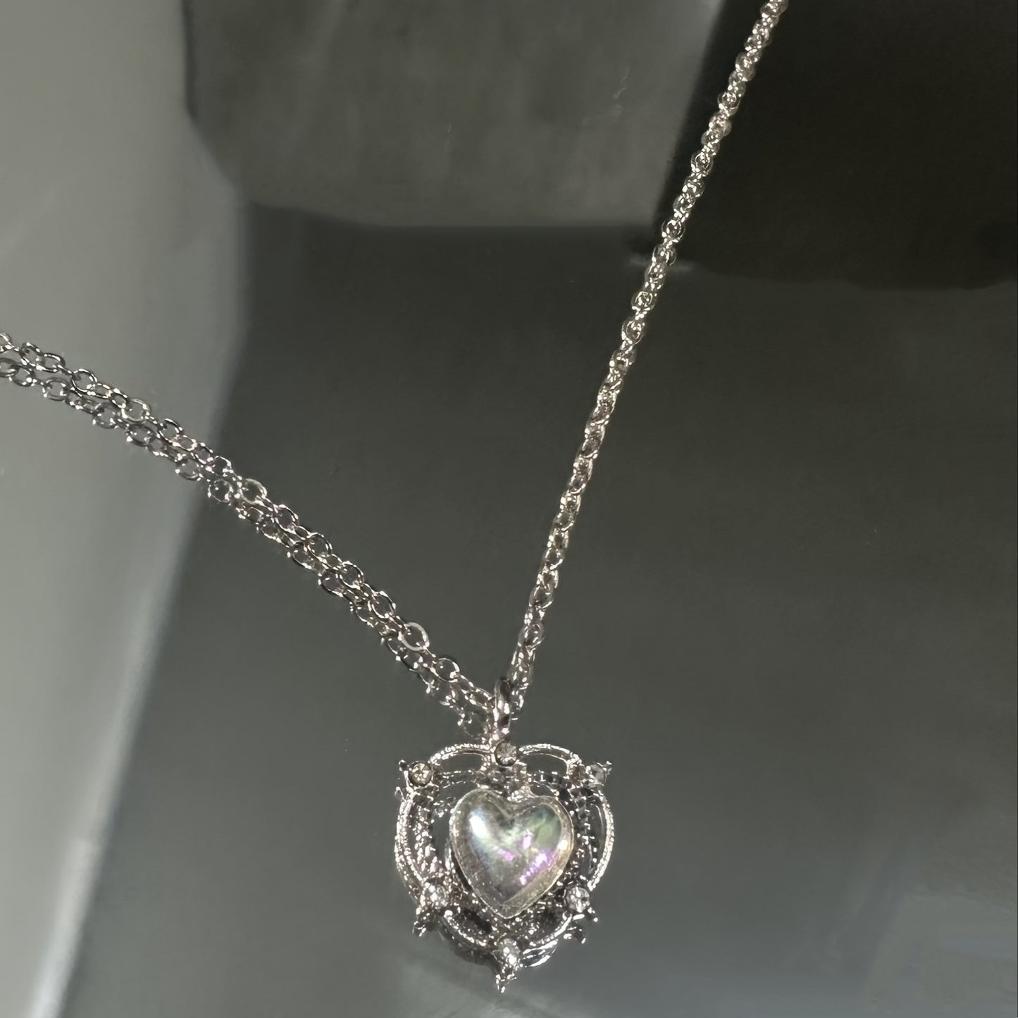 1pc Gradient Love Necklace, Love Clavicle Chain For Men And Women