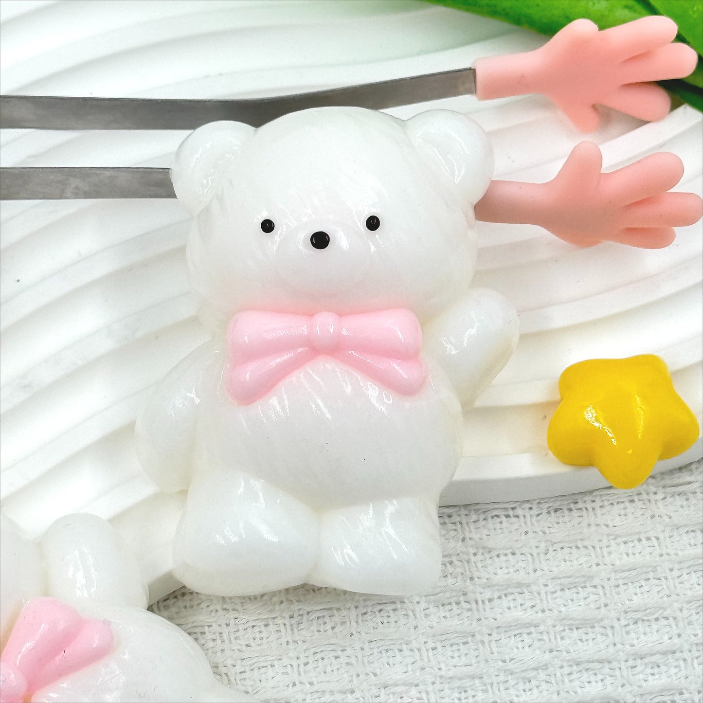 Soft Taba Toy, Magic Star Bear Cute Creamy High-End Sensory Toy, Suitable as Relaxation Toy, Safe TPR Material, Excellent Companion for Relaxation, Birthday/Party/Festival Gift