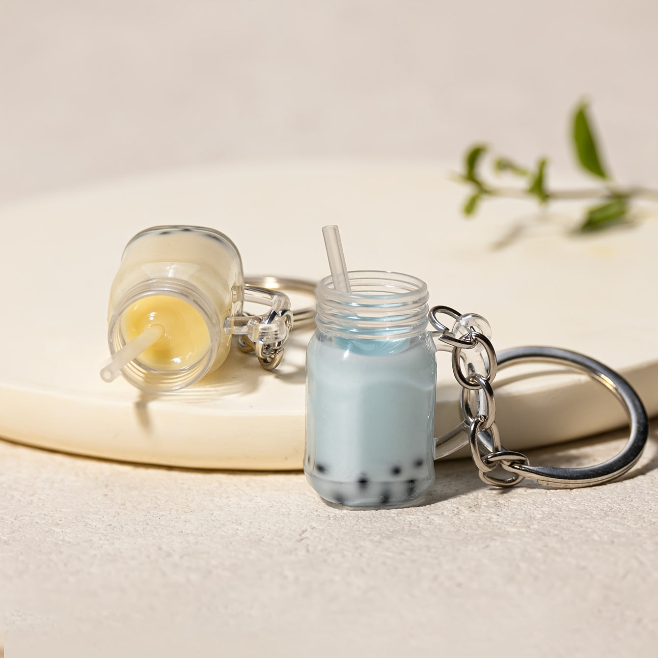 1 Mini Milk Tea Model Keychain, Simulation Car Key Ring, Bag Decoration Pendant, Suitable for Milk Tea Shop Small Gifts to Customers