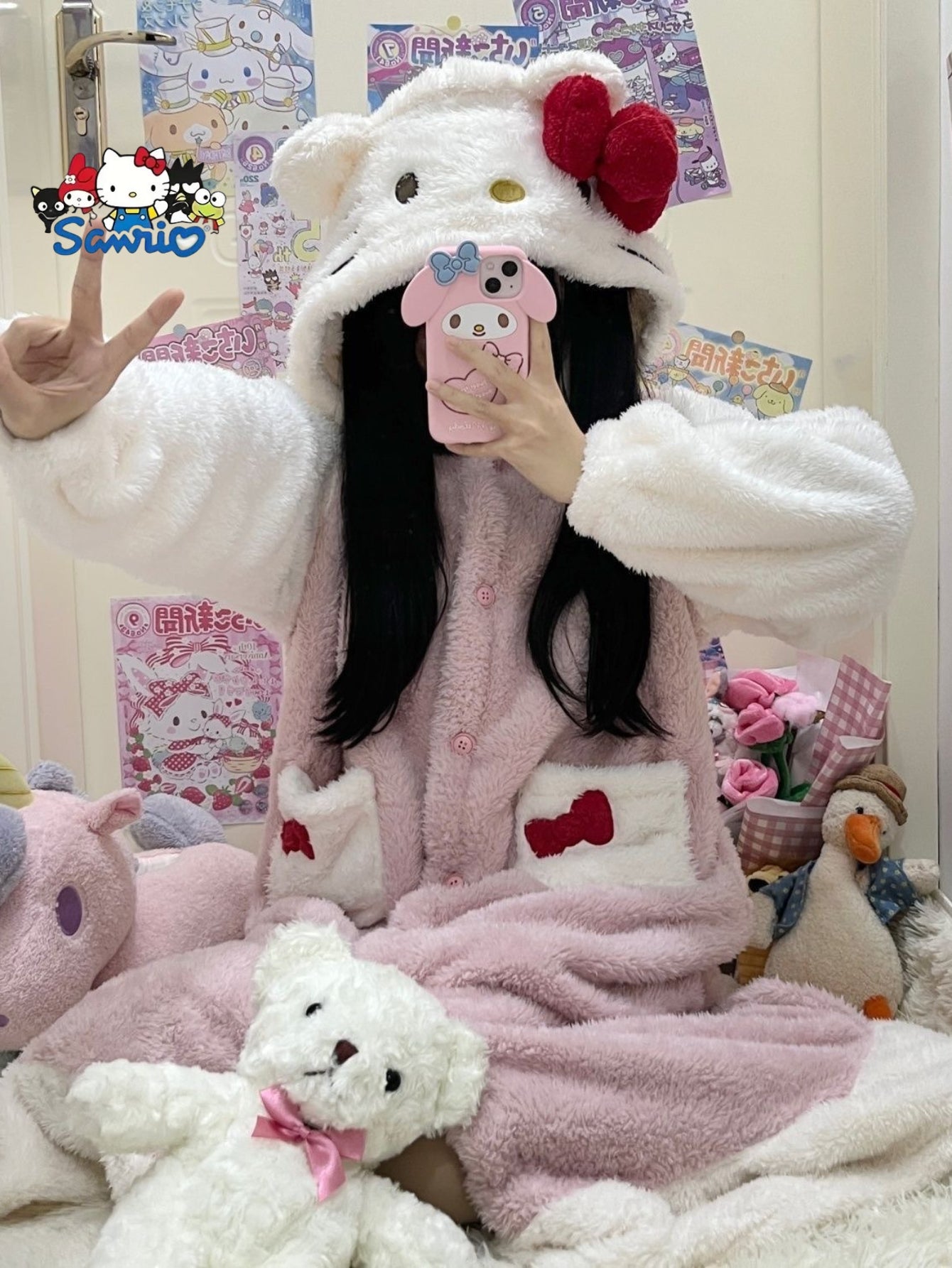 Mother's Day Gift Sanrio New Hello Kitty Women's Autumn Winter Warm Pink Coral Fleece Home Robe.