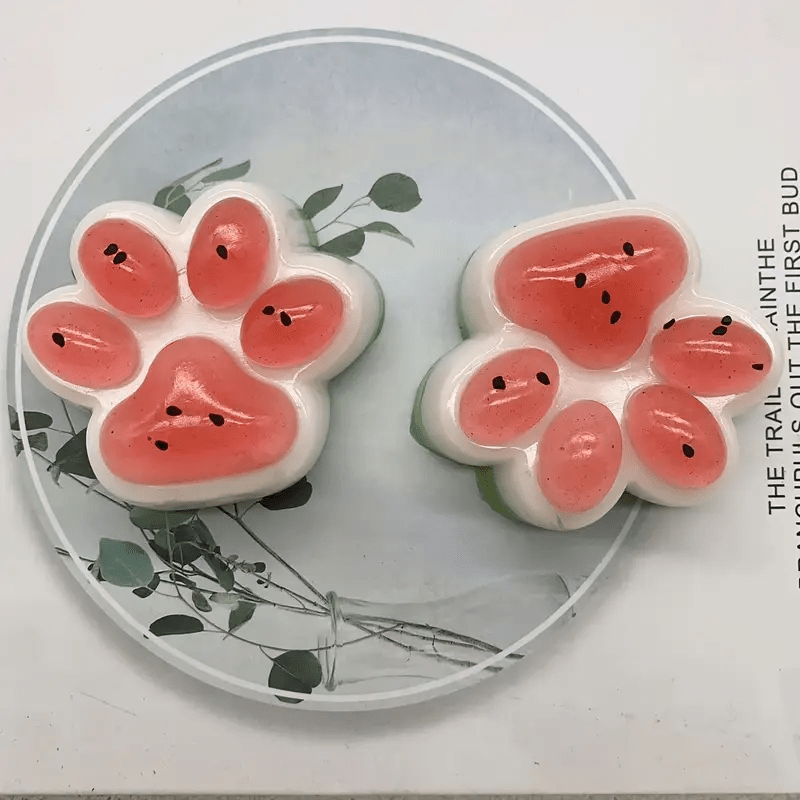 Watermelon Cat Paw Soft Gel Venting Toy - Cute Fruit-Themed Fidget Toy for Fun and Relaxation, Portable & Fun Desk Accessory for Office, Travel, and Home - Ideal Collectible Gift!