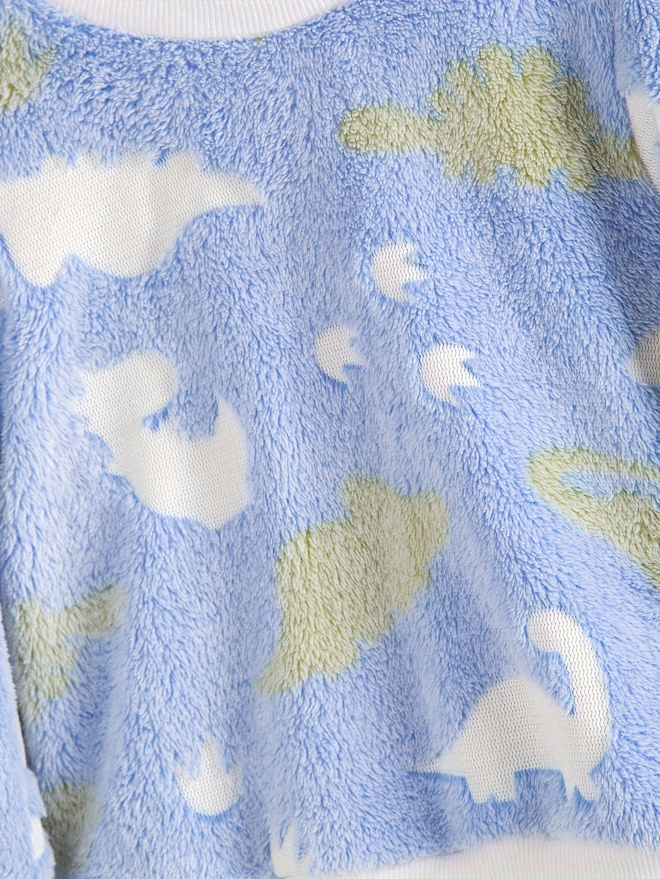 4pcs Boys' Plush Suit 2-Set 4pcs Soft and Comfortable Autumn/Winter Boys' Round Neck Long Sleeve .