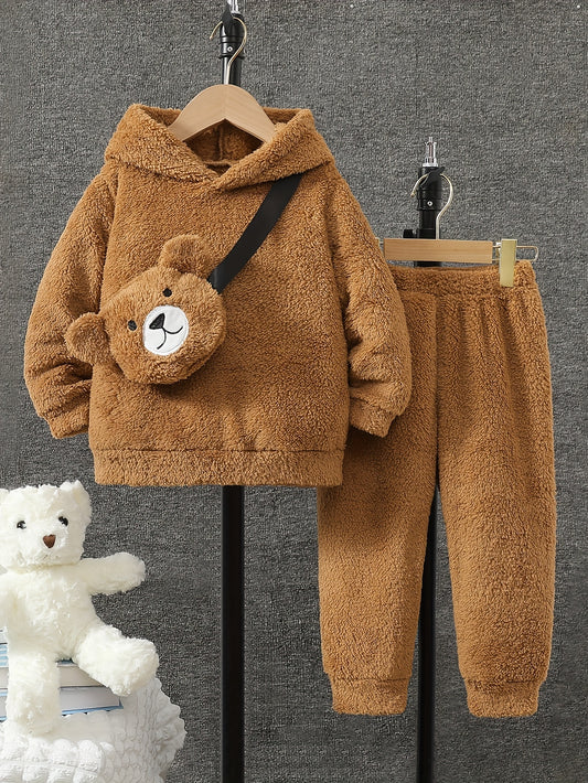 [Young Winter Set Hooded Top] This Stylish And Comfortable Winter Set for Young Includes a Solid Color Hooded Long-Sleeve Top, Long Pants, And a Cute Bear Bag, Perfect for Outdoor Wear.