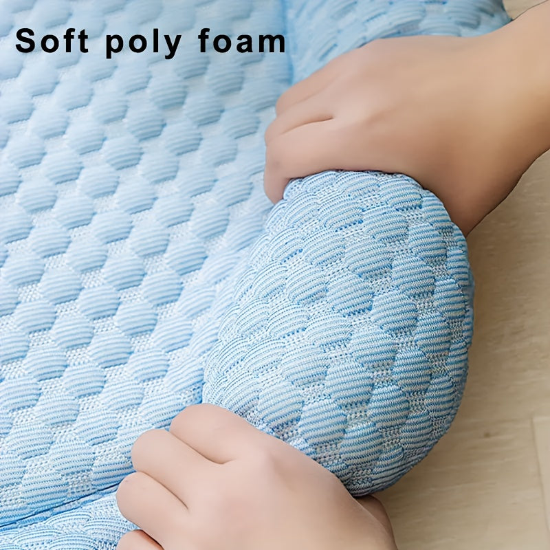 Light Blue Washable Summer Cooling Mat for Dogs - Cool Bean Pad for Pets When Going Out, Car Pet Cooling Pad, Breathable and Comfortable, Heat Dissipation and Ventilation, Kühlmatte Hund