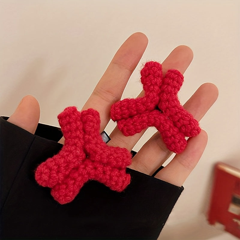 Cute Plush Angry Expression Hair Clip - Fun Cartoon Duckbill Barrette for Women, Solid Color, Simple & Chic