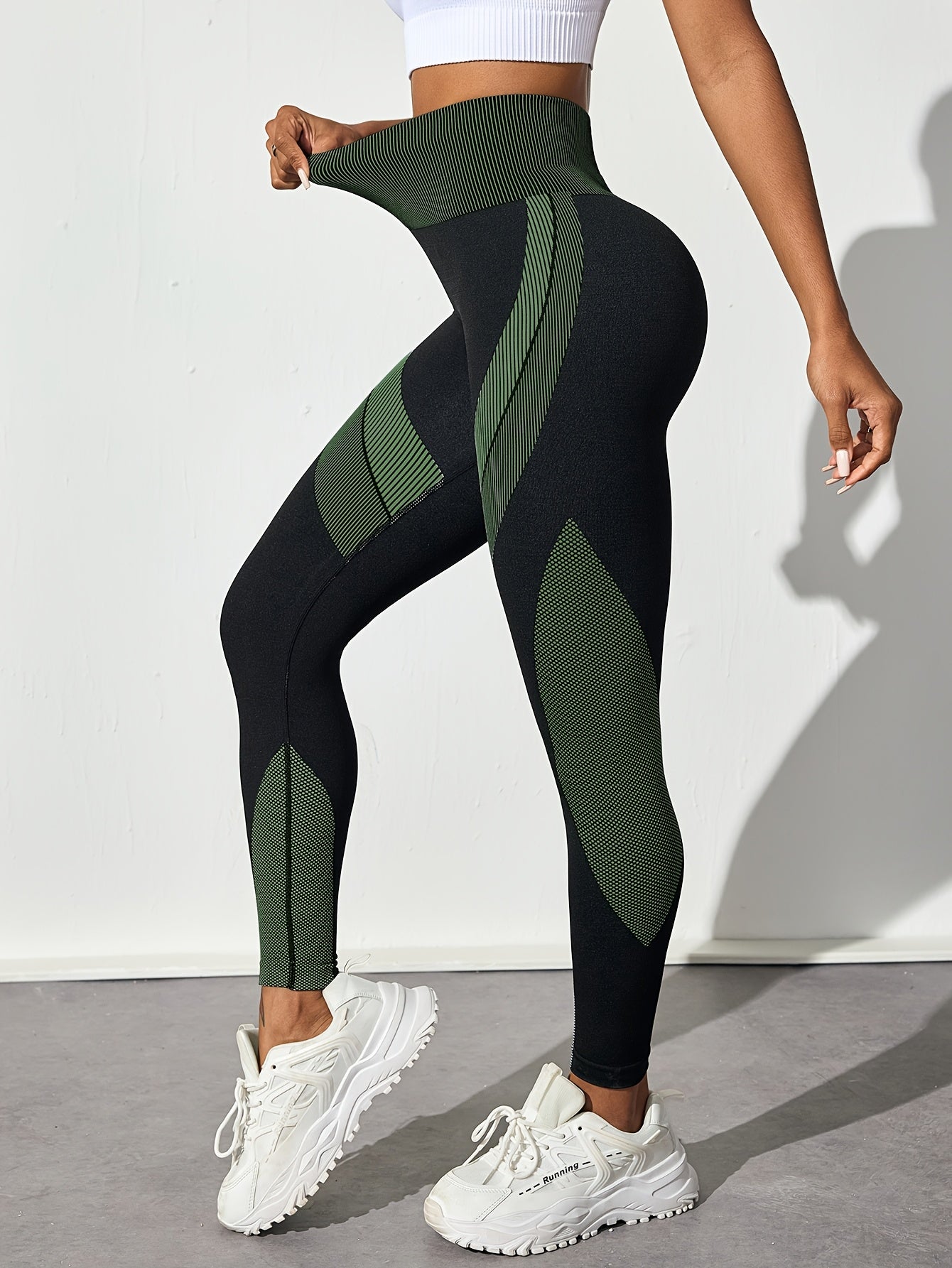 High Waist Seamless Yoga Pants with Color Stripes
