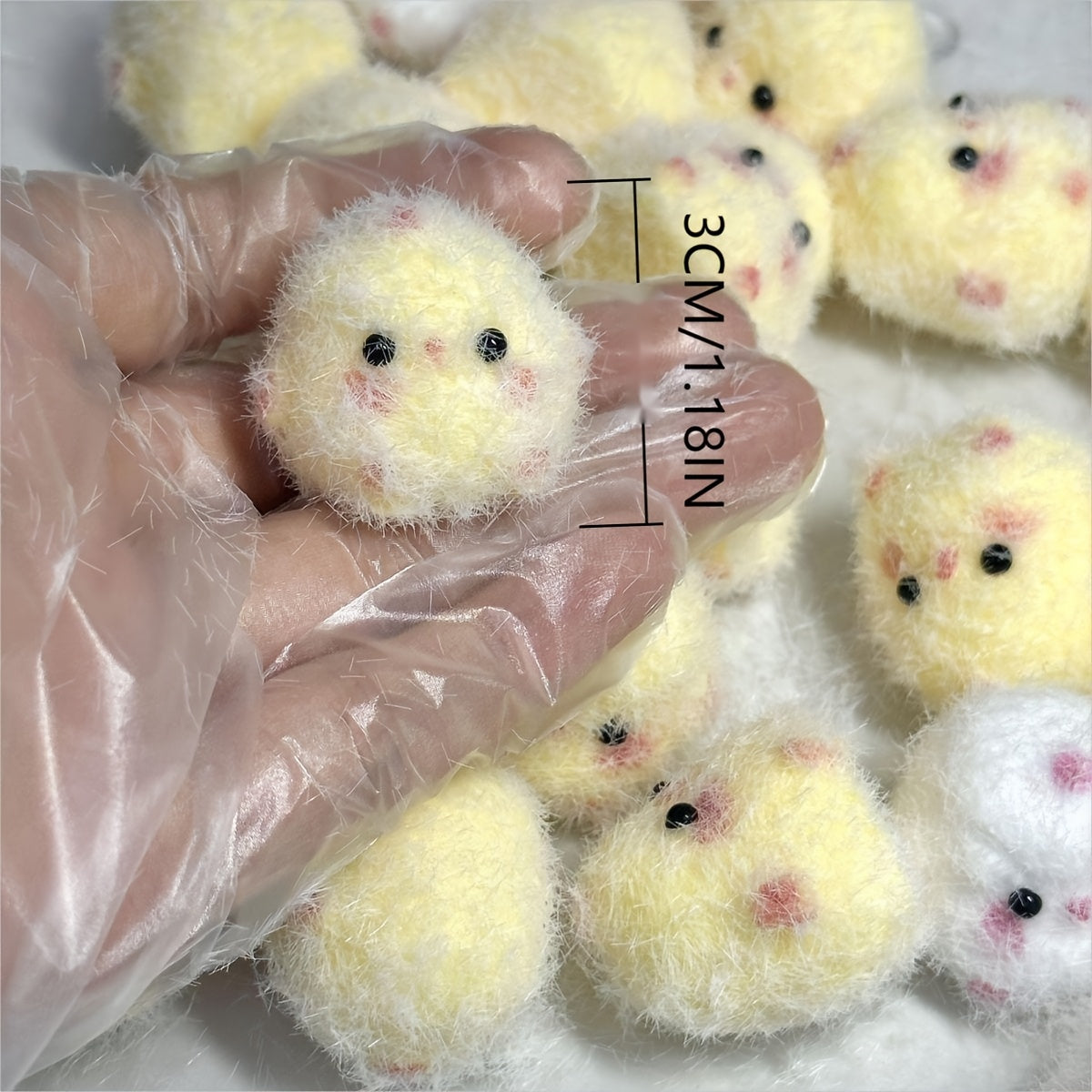 1pc Plastic Cute Chick with Decorative Pendant - Jewelry Pendant for Young People, Suitable for Hanging on Purses, School Bags And Key Chains