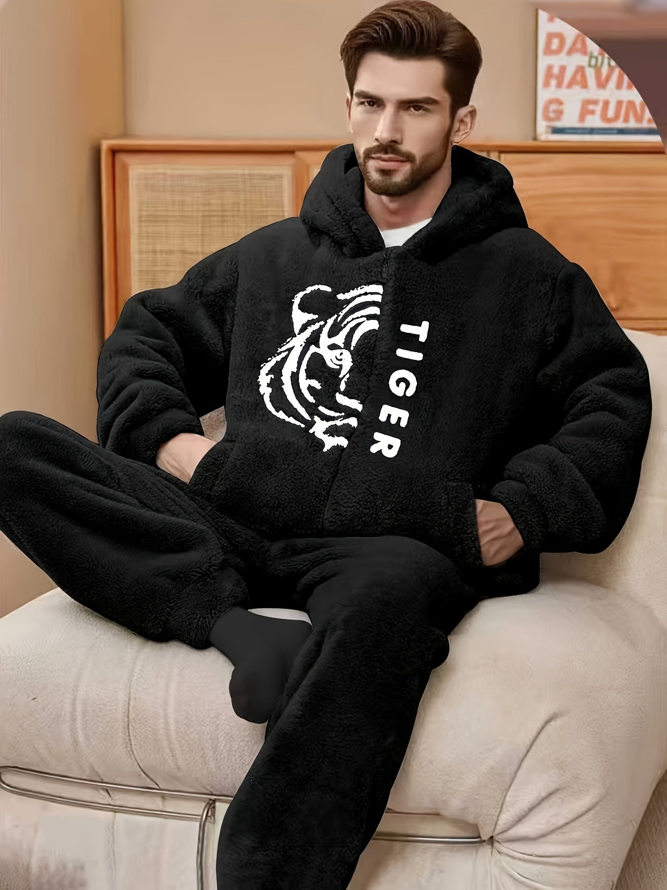 Flannel 2025 Winter New 2-Piece Tiger Embroidered Long Pants Loungewear Set.