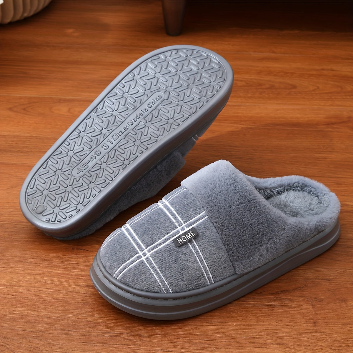 Pair of Winter Warm Men's Oversized Slippers for Home UseSuitable for men & women