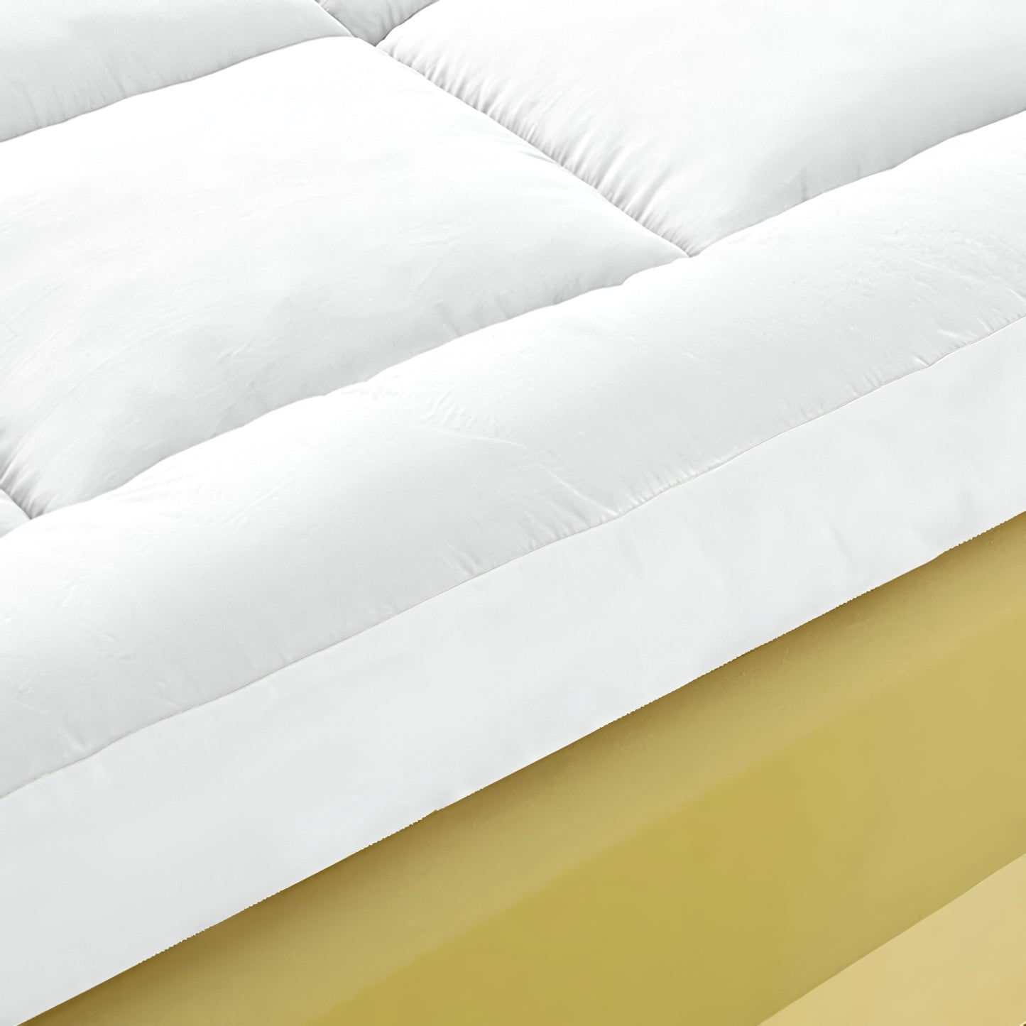 Hotel Quality Mattress Topper 10cm / 4 inch Thick Filling with Elasticated Straps in Single, Small Double (4Ft), Double, King, Super King Size