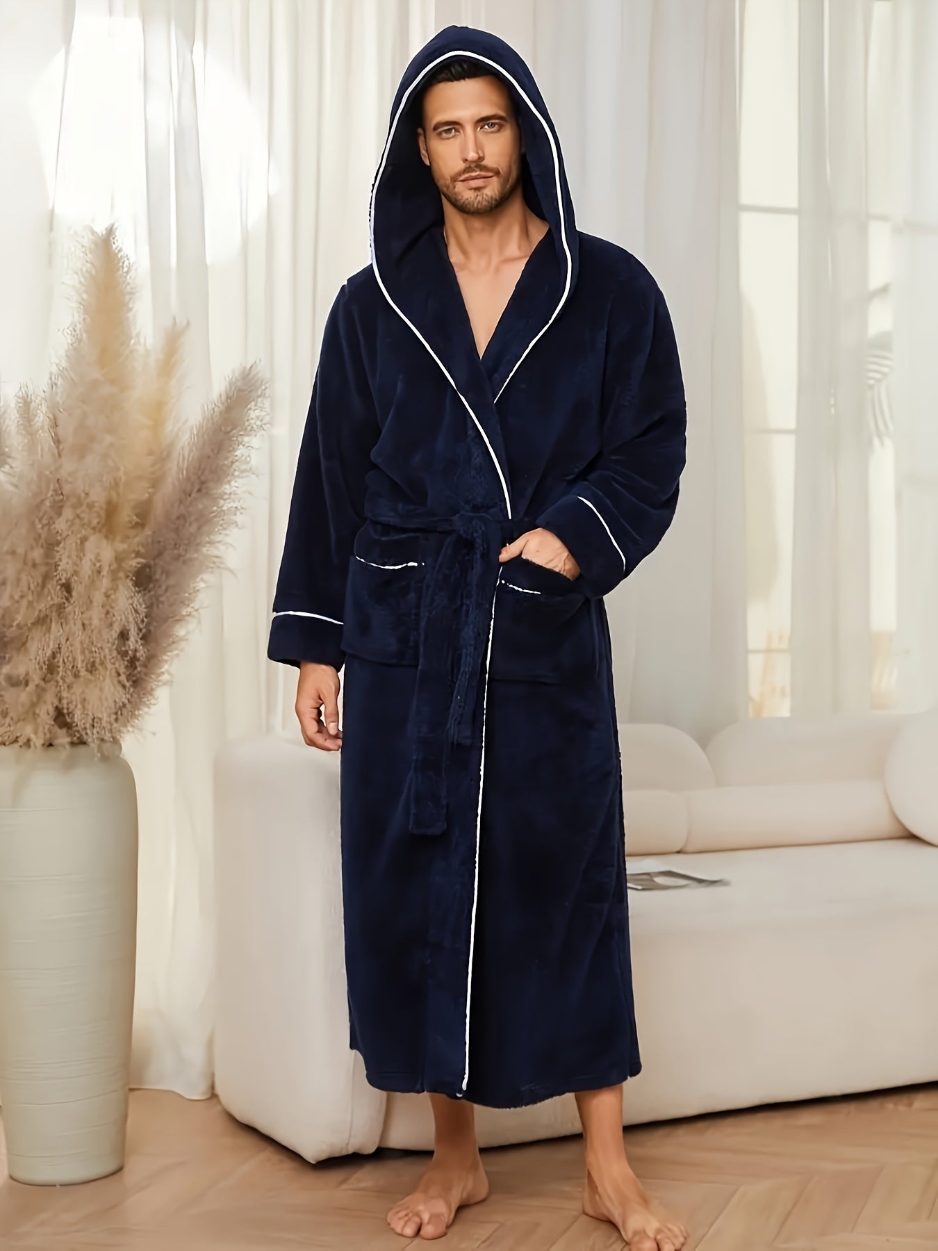 Luxurious Men's Black Fleece Bathrobe with Colour-Block Design. - Soft, Comfortable Long Sleeve Hooded Robe with Belt Detail, Machine Washable.